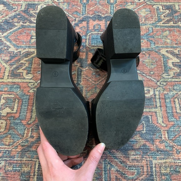 Silence & Noise Platform Sandals - Picture 7 of 10